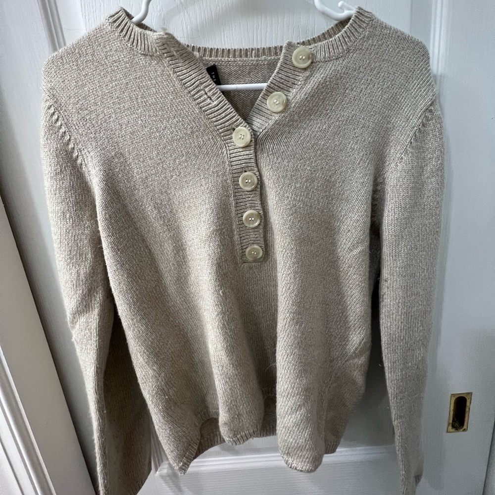 Womens Sweater